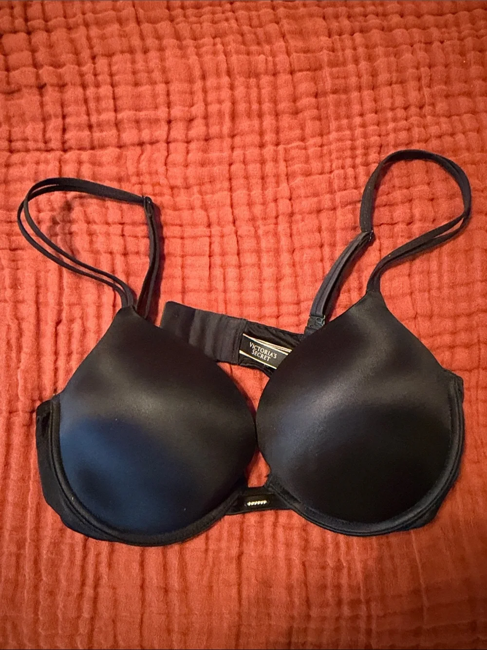Victoria's Secret Black Smooth T-Shirt Bra - Padded Support